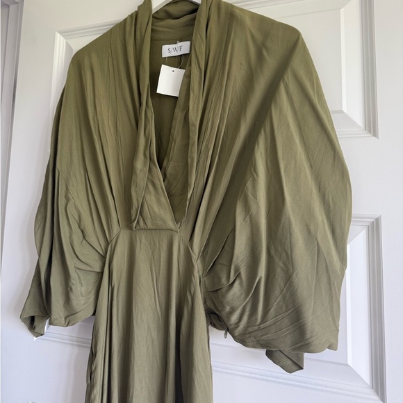 S/W/F Plunge Dress in Amazon Green - Picture 8 of 16